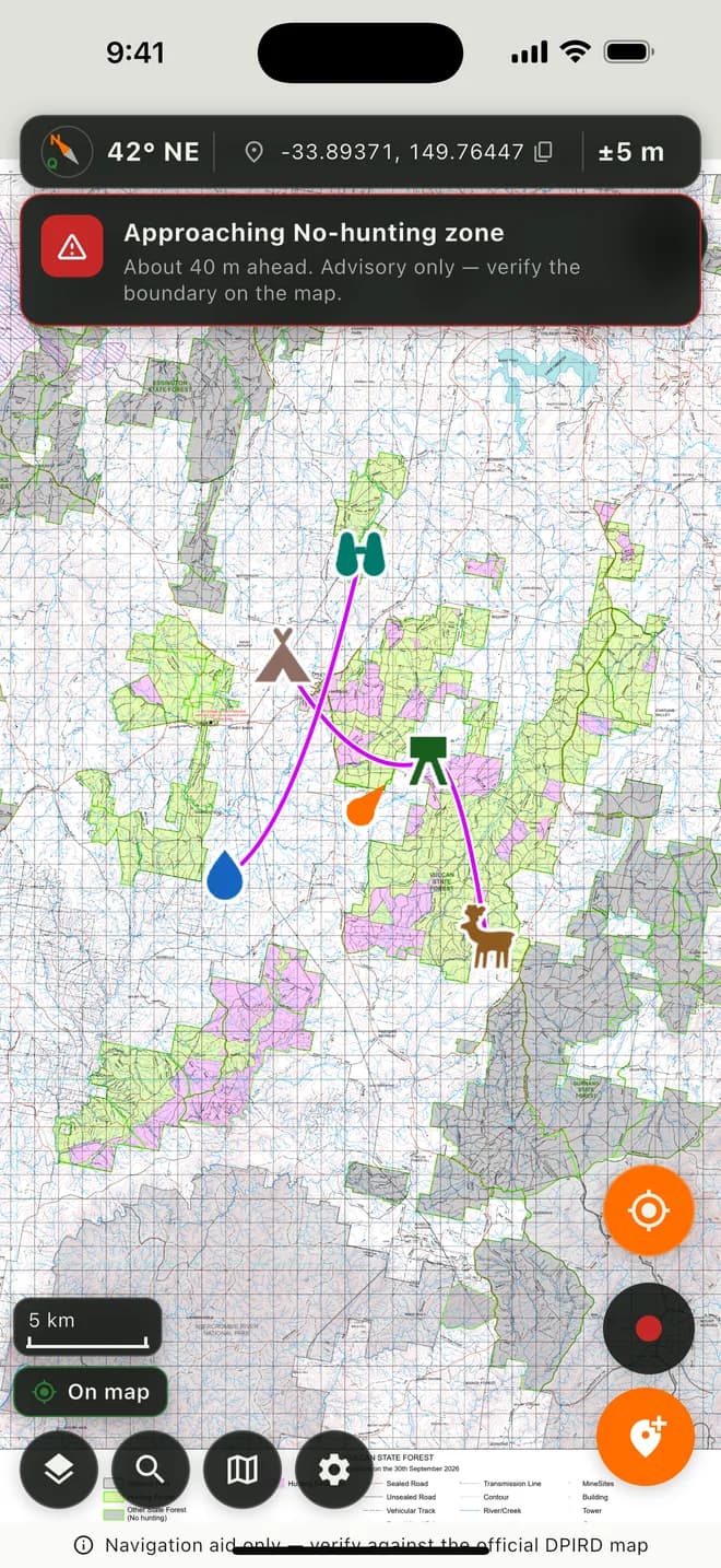 An advisory alert appearing on the map as the hunter approaches a no-hunting zone boundary.